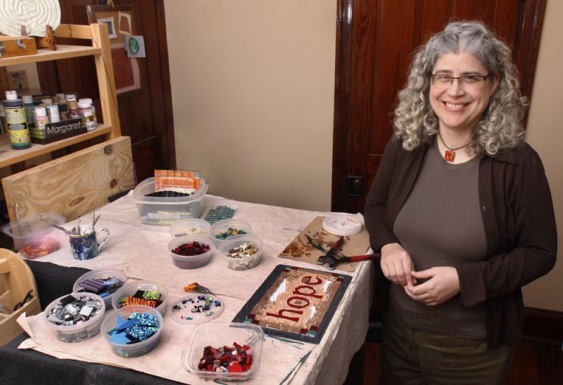 Margaret Almon in her studio. Photo ©Allison Puketza