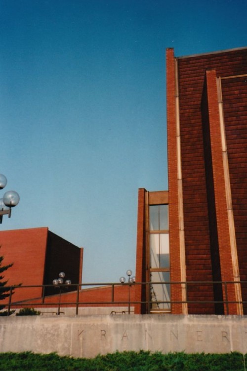 Krannert Center for the Performing Arts, Urbana, IL. Photo by Margaret Almon, 1995. 